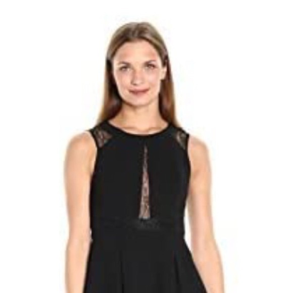 BCBGeneration Women's Black Lace Fit & Flare Dress  Size 0  EXCELLENT CONDITION - Picture 4 of 17